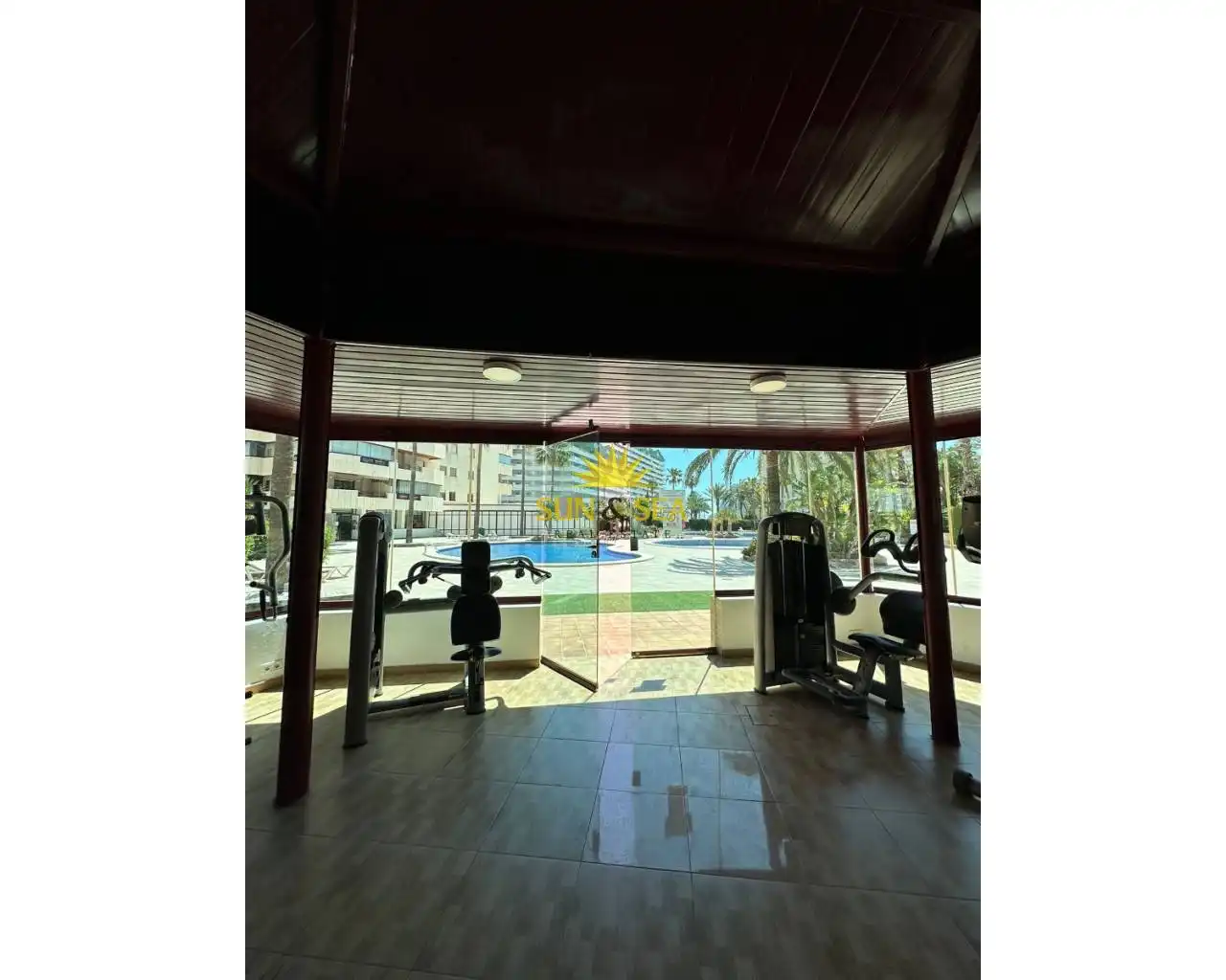 Piso de alquiler en Calpe / Calp con Aire acondicionado, Calefacción y Jardín privado