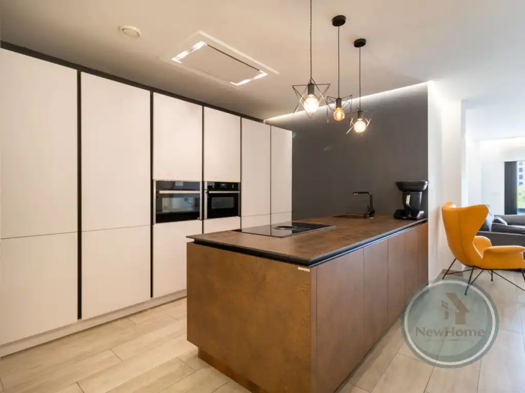 Wohnung zum Verkauf in Calle Gral Gutierrez Mellado, El Travaló - Martínez Valero