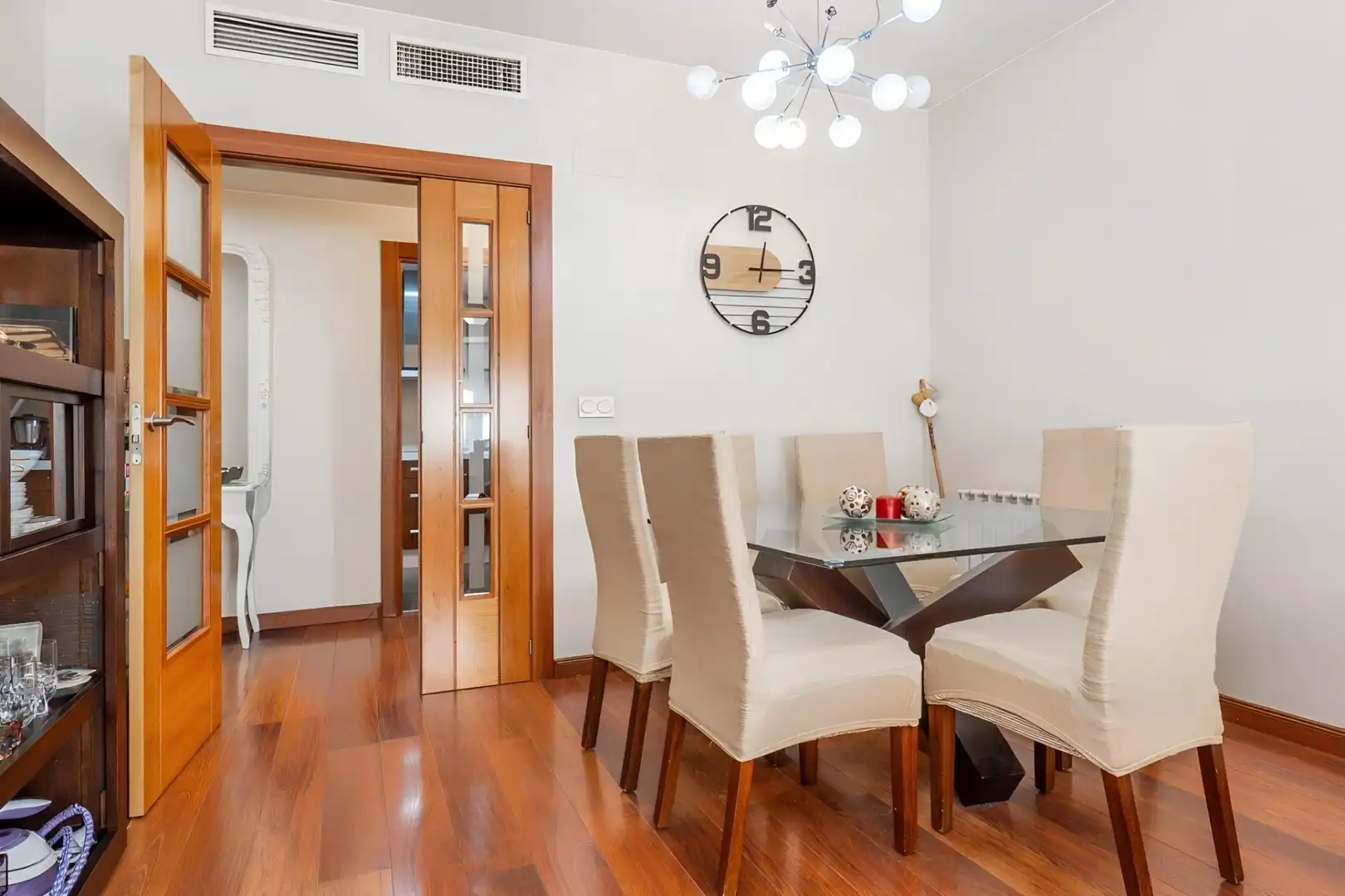 Esszimmer von Wohnung zum Verkauf in Granada mit Heizung, Privatgarten und Balkon