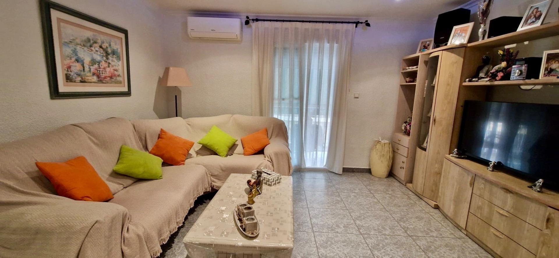Sala de estar de Piso en venta en Elche / Elx con Aire acondicionado, Trastero y Balcón