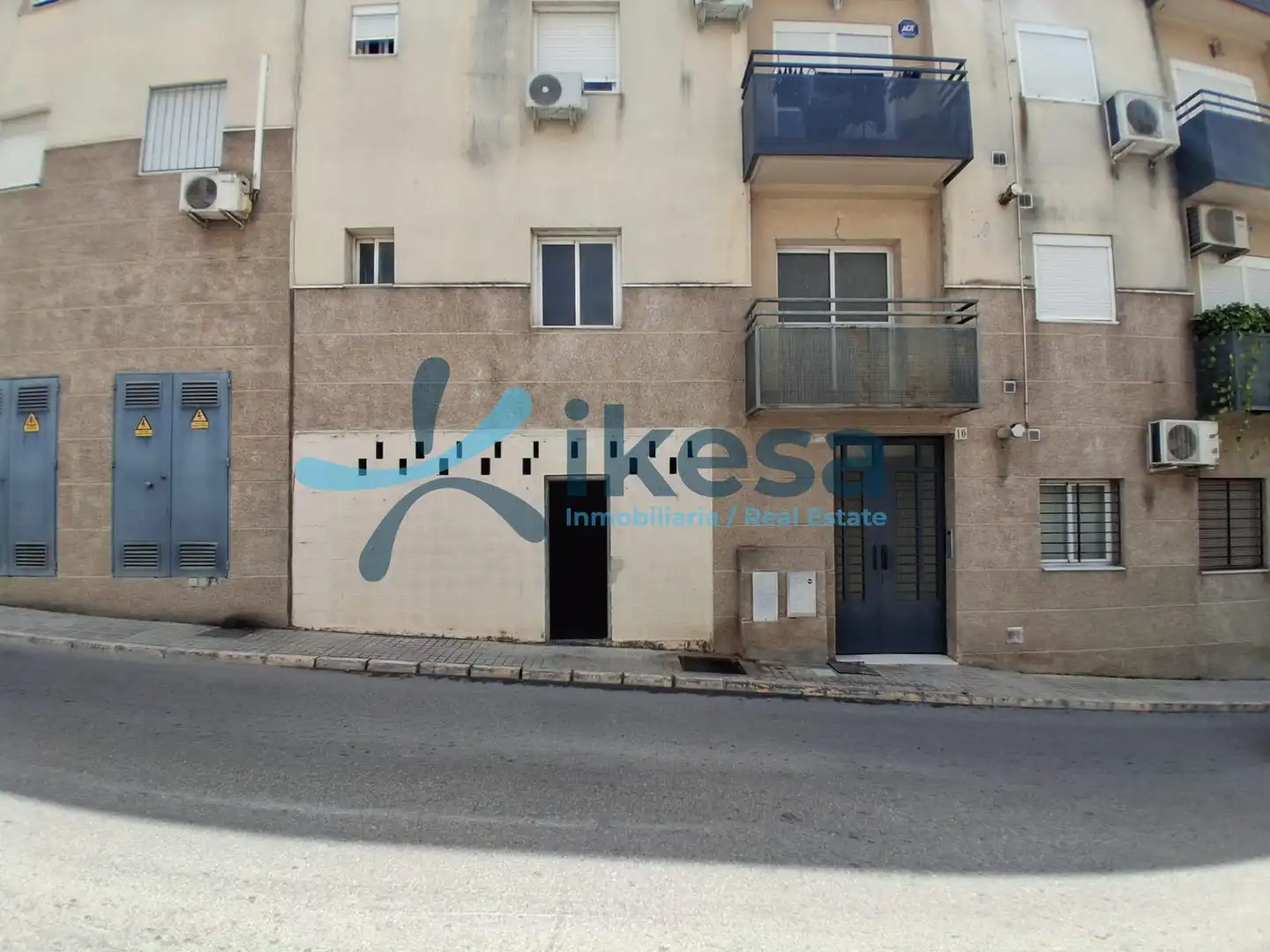 Locale commerciale in vendita a Lebrija, imagen 2