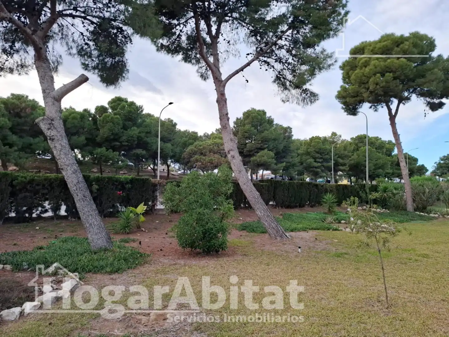 Flat for sale in Alicante / Alacant  with Air Conditioner, Private garden and Storage room