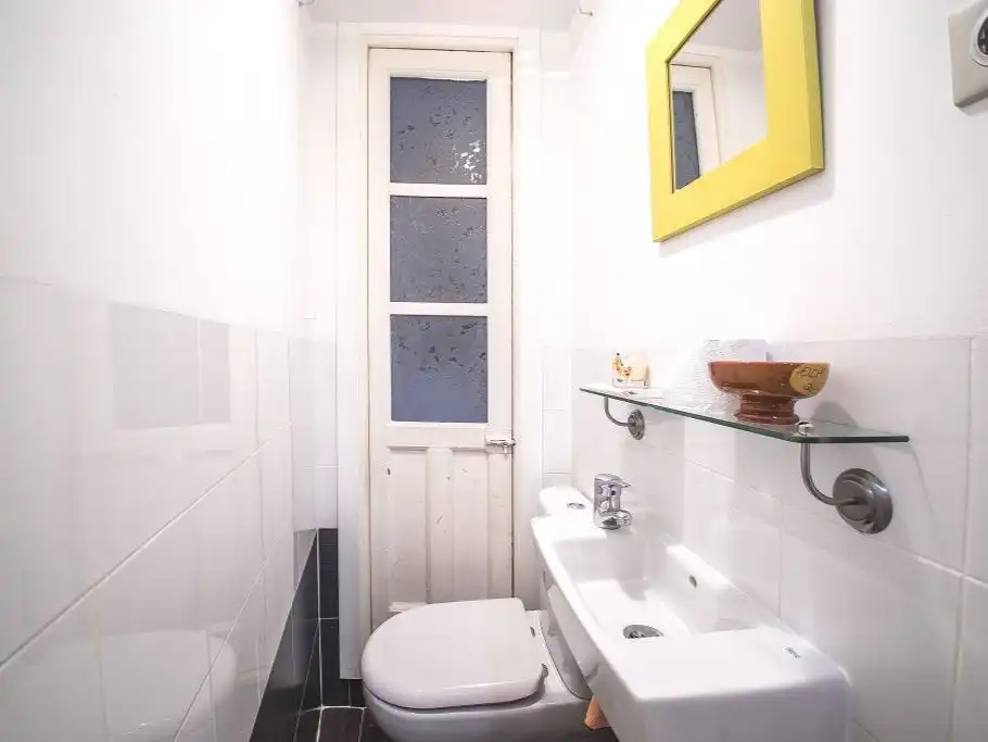 Baño de Apartamento de alquiler en Lloret de Mar con Aire acondicionado, Parquet y Trastero