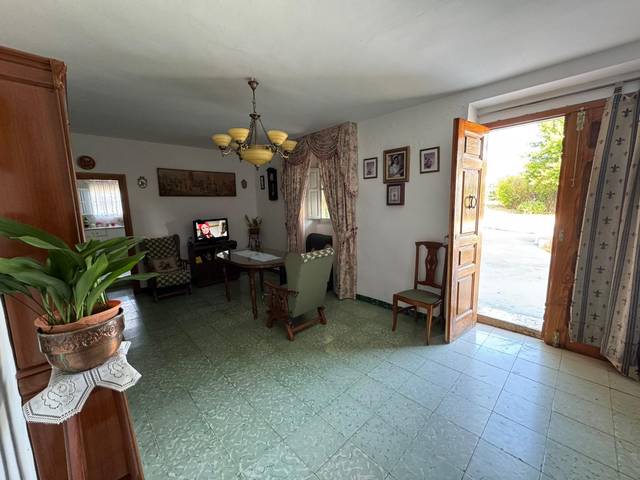 Casa-chalet en Venta en Carretera de Rute en Rute