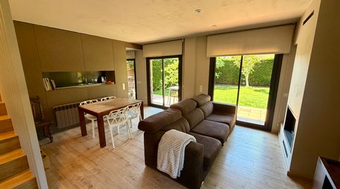 Foto 4 de Casa adosada en venta en La Vall d'en Bas, Girona