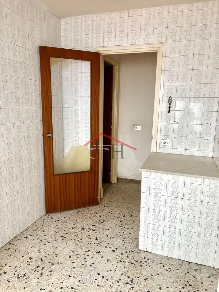 Küche von Wohnung zum Verkauf in León Capital  mit Heizung und Abstellraum