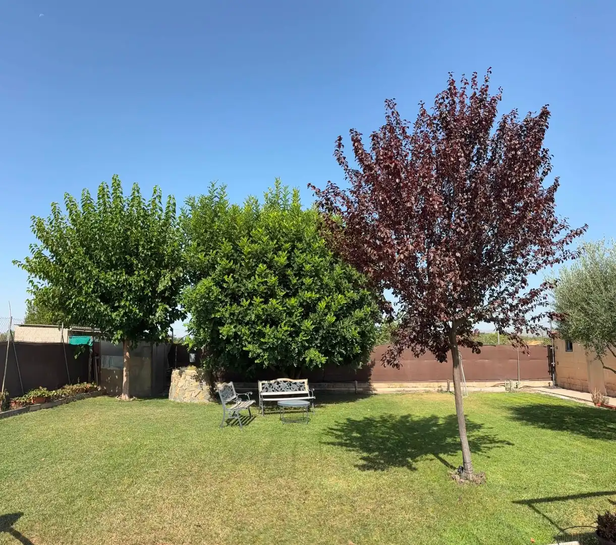 Jardí de Casa o xalet en venda en Agoncillo amb Aire condicionat i Moblat