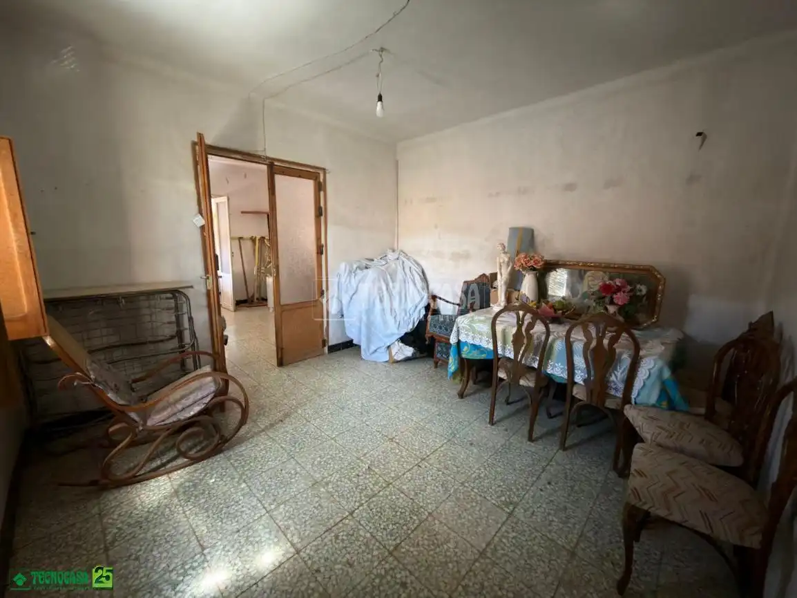 Casa adosada en venda en Bolaños de Calatrava amb Calefacció