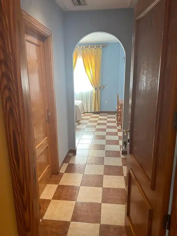Local en venta en Navalvillar de Pela con Aire acondicionado y Calefacción