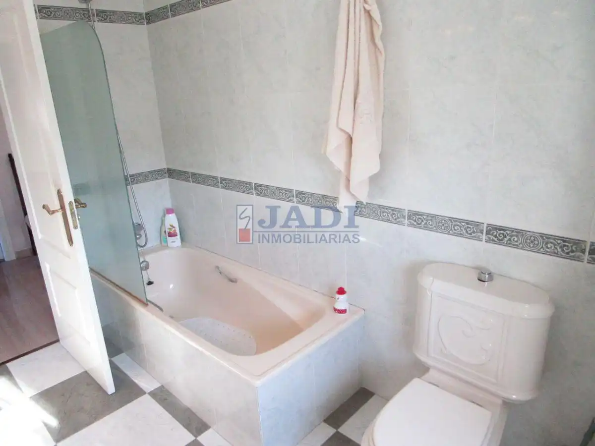Chalet con terraza en venta en Valdepeñas, imagen 22