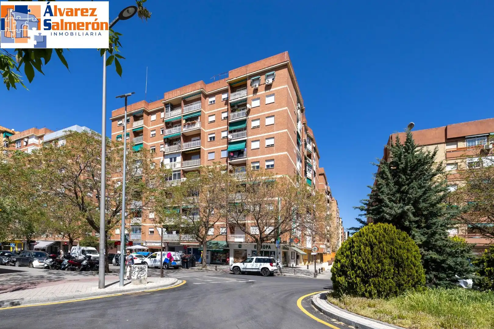 Exterior view of Flat for sale in  Granada Capital  with Air Conditioner and Terrace