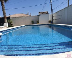 Piscina de Casa o xalet en venda en Chiclana de la Frontera amb Calefacció, Traster i Piscina