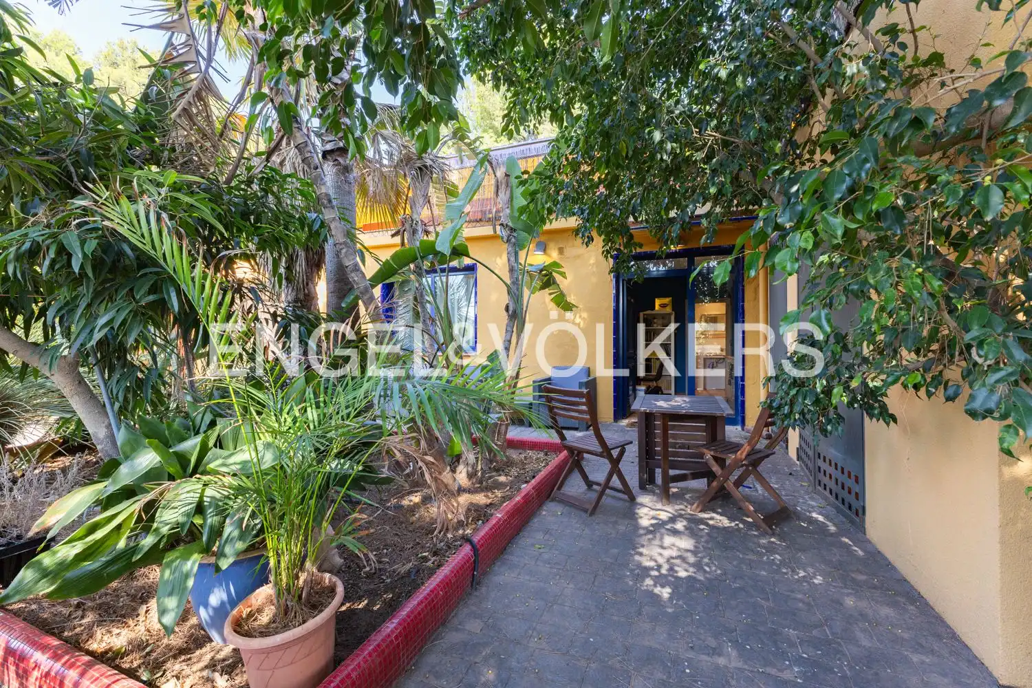 Vista exterior de Casa o chalet en venta en Gilet con Aire acondicionado, Calefacción y Jardín privado