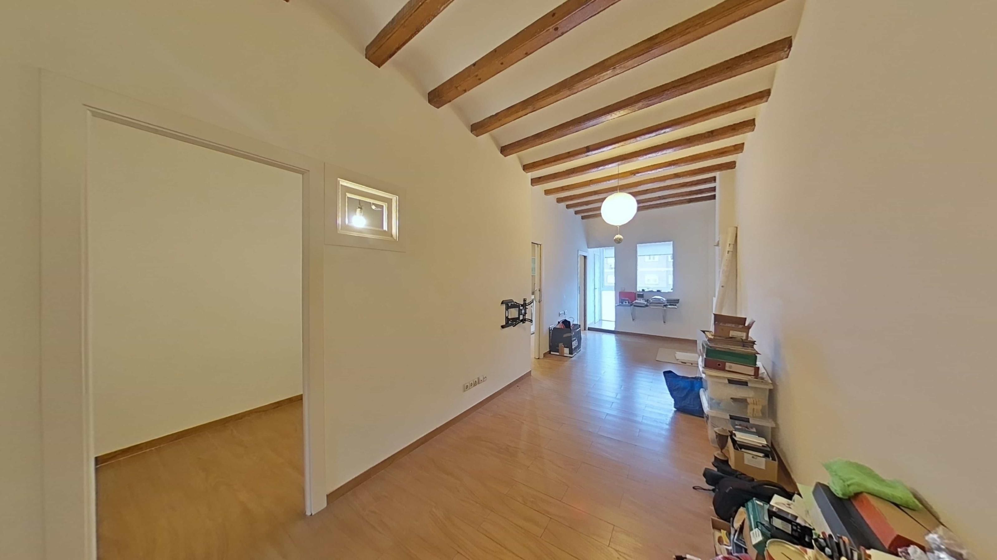 Flat for sale in  Barcelona Capital  with Parquet flooring and Balcony