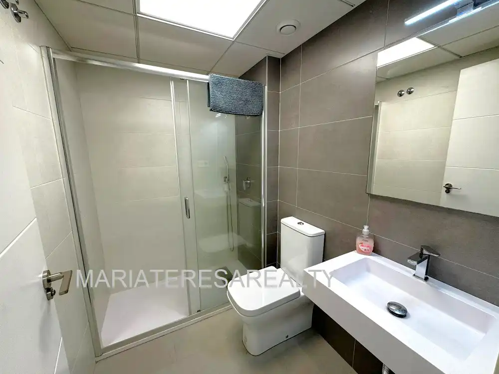 Baño de Ático en venta en San Pedro del Pinatar con Aire acondicionado, Calefacción y Trastero