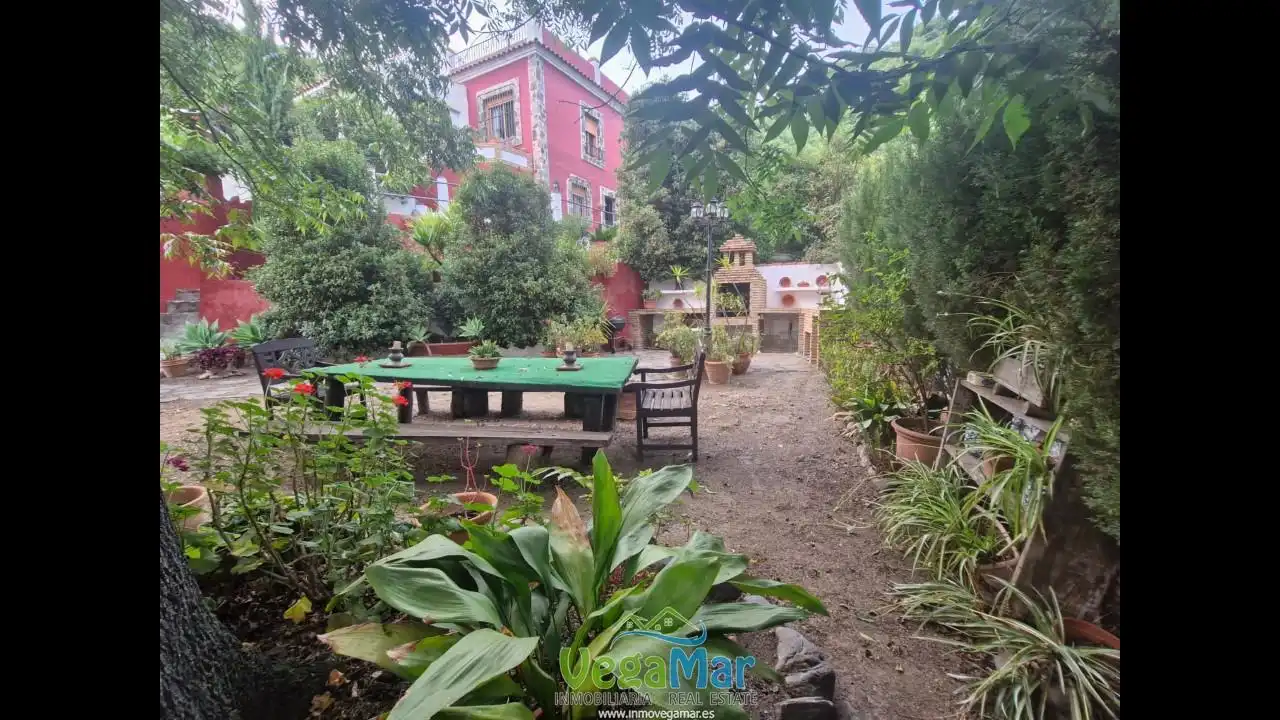 Jardí de Finca rústica en venda en Jete amb Jardí privat, Terrassa i Piscina
