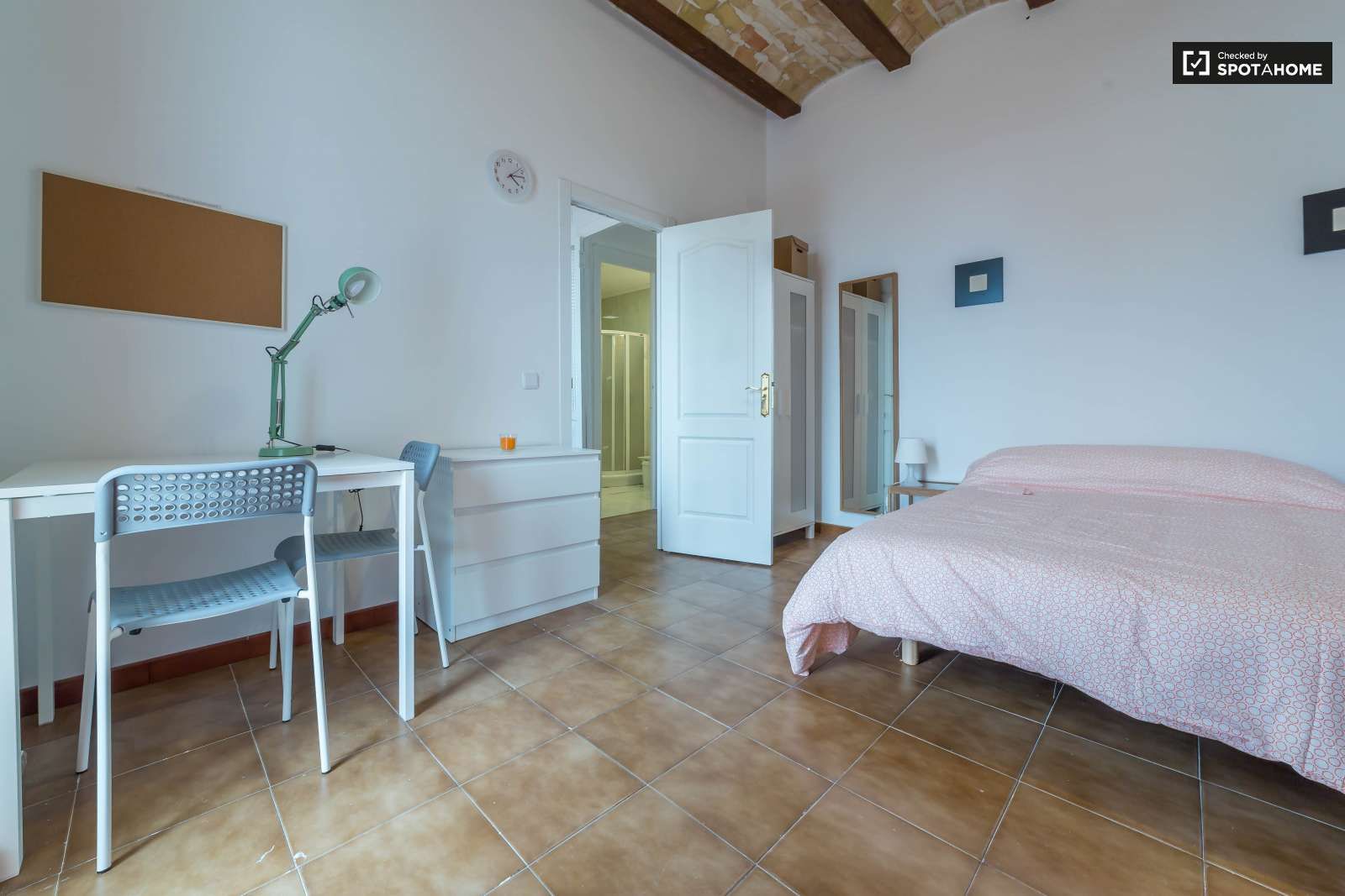 Flat to share in La Petxina