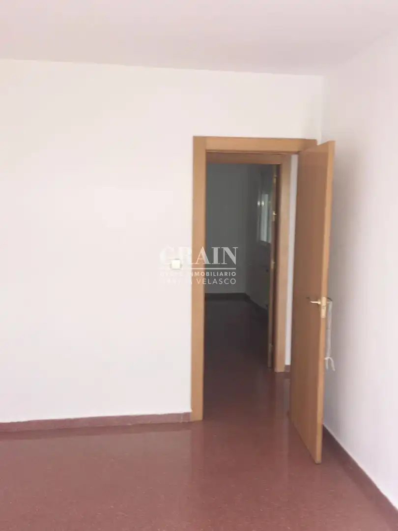 Habitación de Piso en venta en Albacete con Calefacción y Balcón