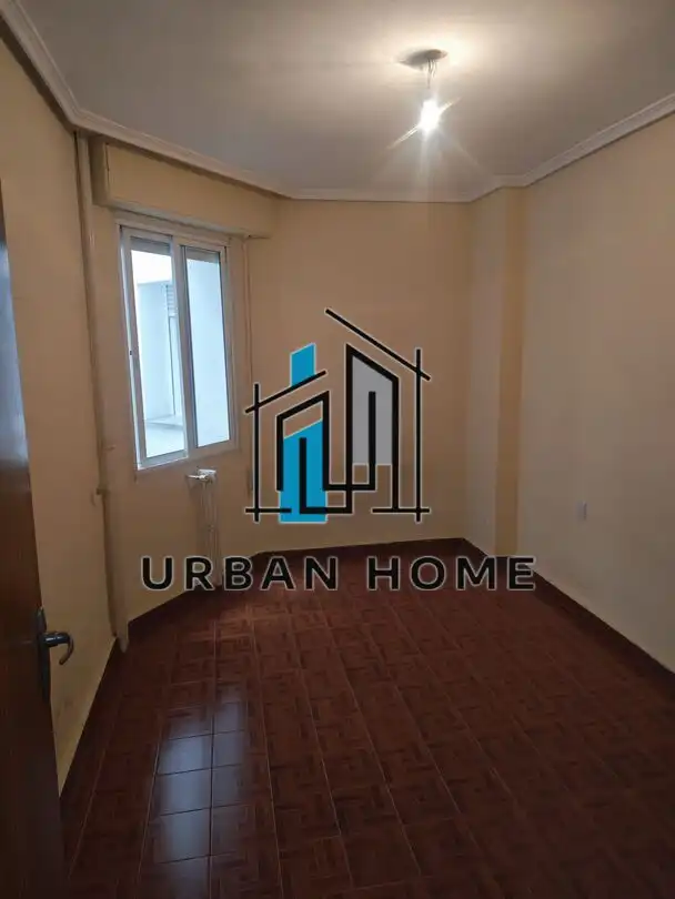Exterior view of Flat for sale in León Capital   with Heating and Terrace