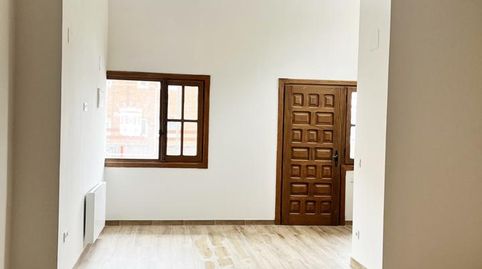 Foto 5 de Planta baja en venta en Jazmín, Cuatro Caminos, Santander
