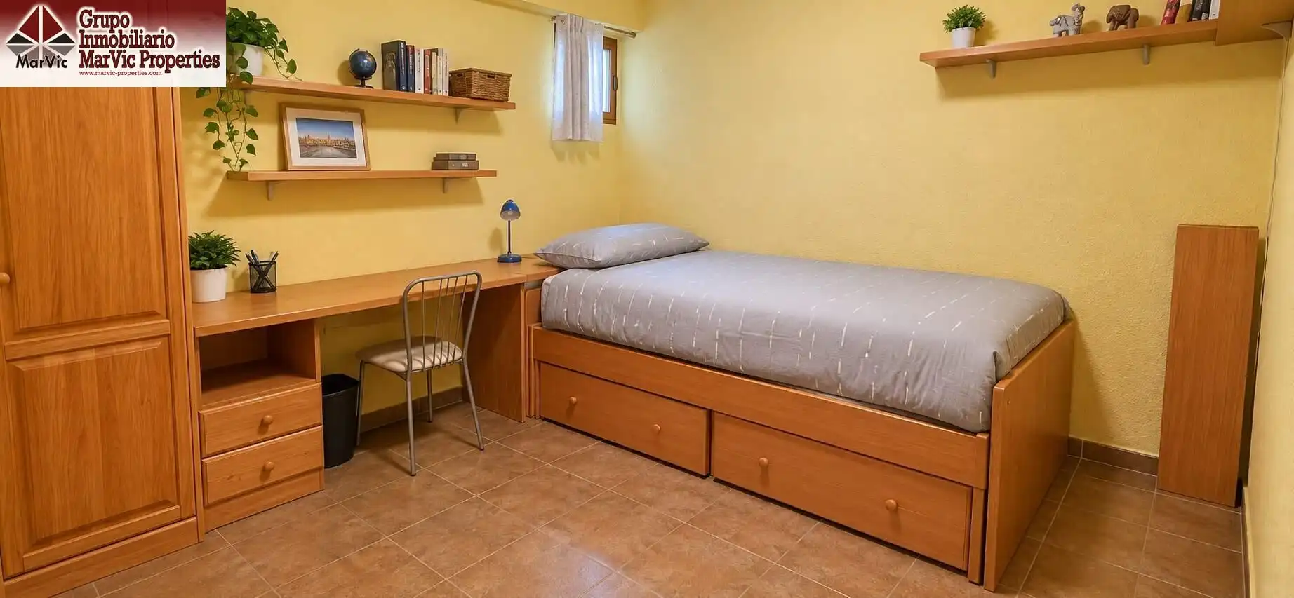 Dormitori de Pis en venda en Benidorm amb Aire condicionat, Terrassa i Moblat