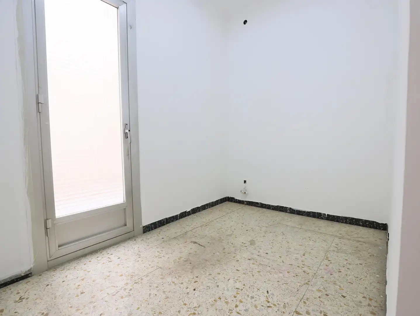 Piso en venta en Esplugues de Llobregat con Balcón