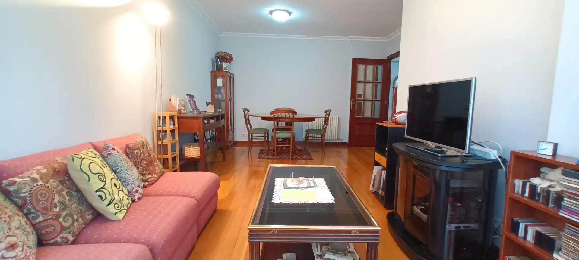 Sala de estar de Piso de alquiler en Vigo  con Calefacción, Amueblado y Internet