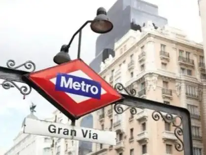 Vista exterior de Oficina en venta en Madrid con Calefacción y Alarma