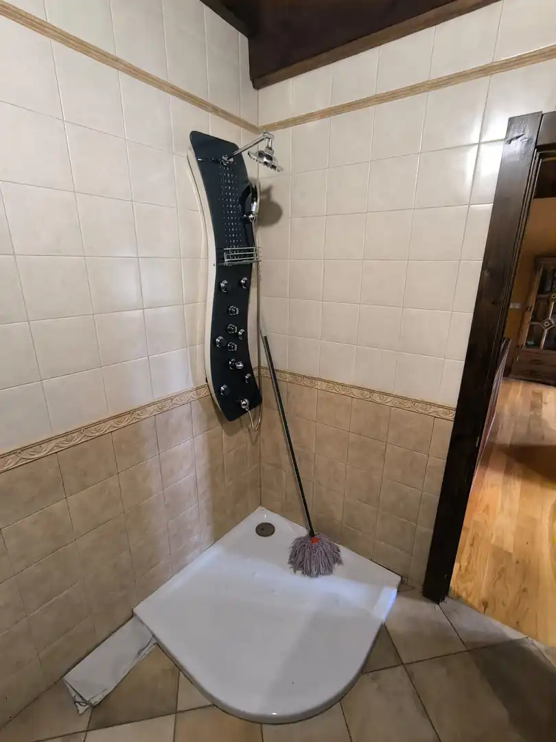 Bany de Casa o xalet en venda en Valle de Mena amb Calefacció i Balcó