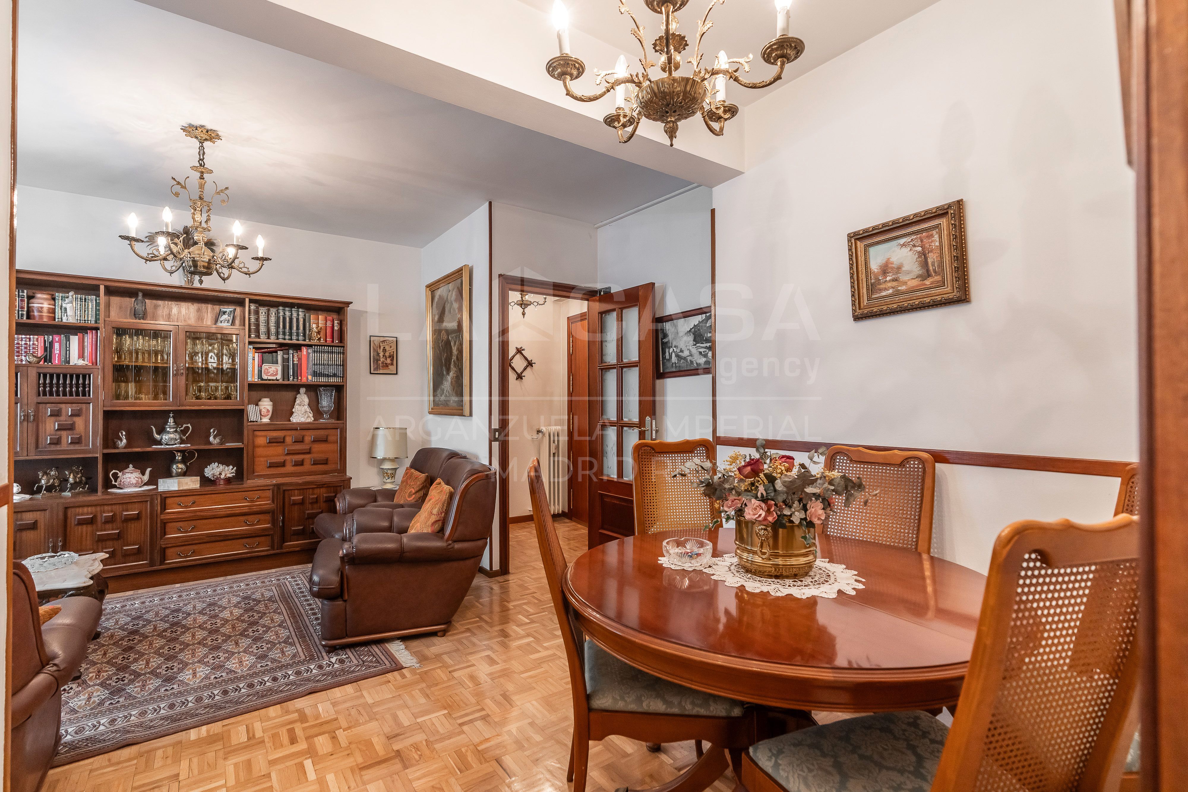Living room of Flat for sale in  Madrid Capital  with Heating and Terrace