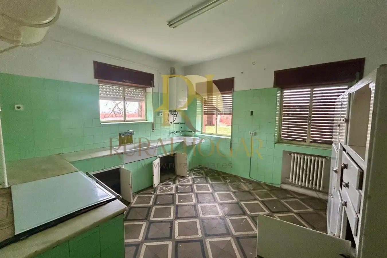 Kitchen of Houses for sale in Santas Martas  with Heating, Private garden and Terrace