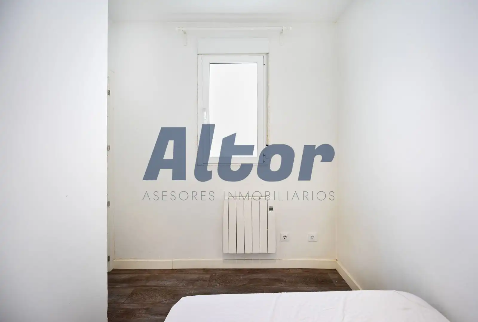 Habitación de Piso en venta en Madrid con Aire acondicionado y Calefacción