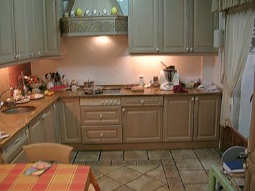 Flat with balcony for sale in Calle de los Lagares