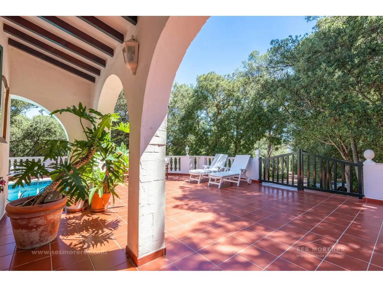 Terrassa de Finca rústica en venda en Es Mercadal amb Aire condicionat, Jardí privat i Terrassa