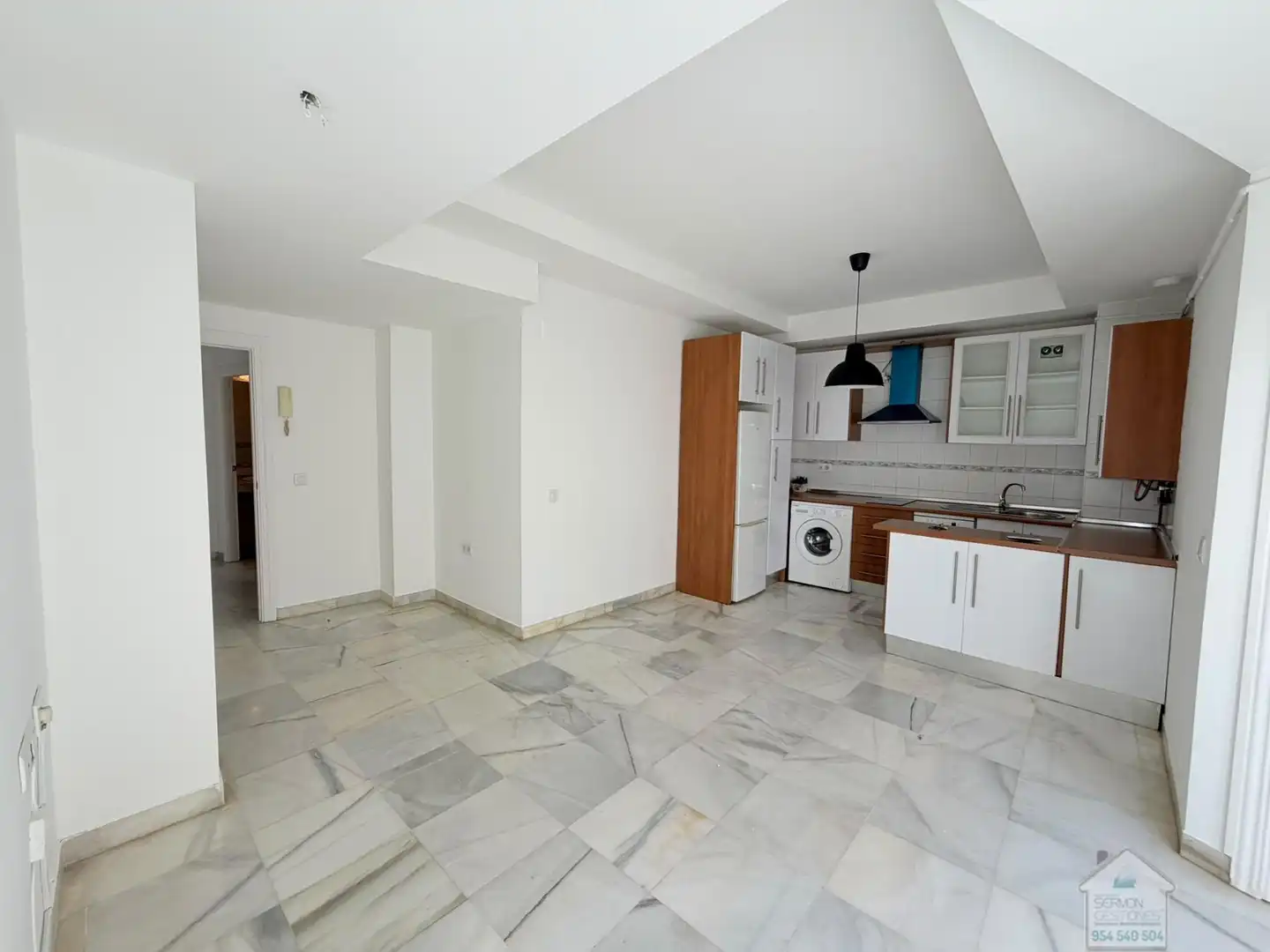 Apartament amb terrassa de lloguer a Casco Antiguo, imagen 4