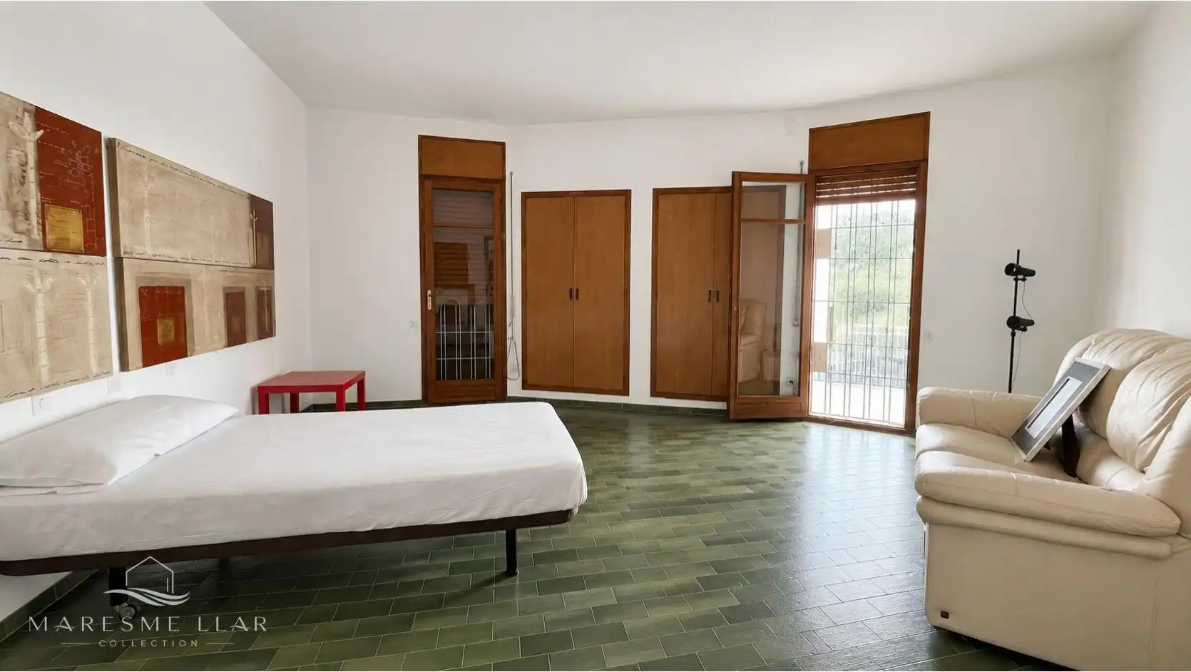 Dormitori de Casa o xalet en venda en Sant Pol de Mar amb Jardí privat i Piscina