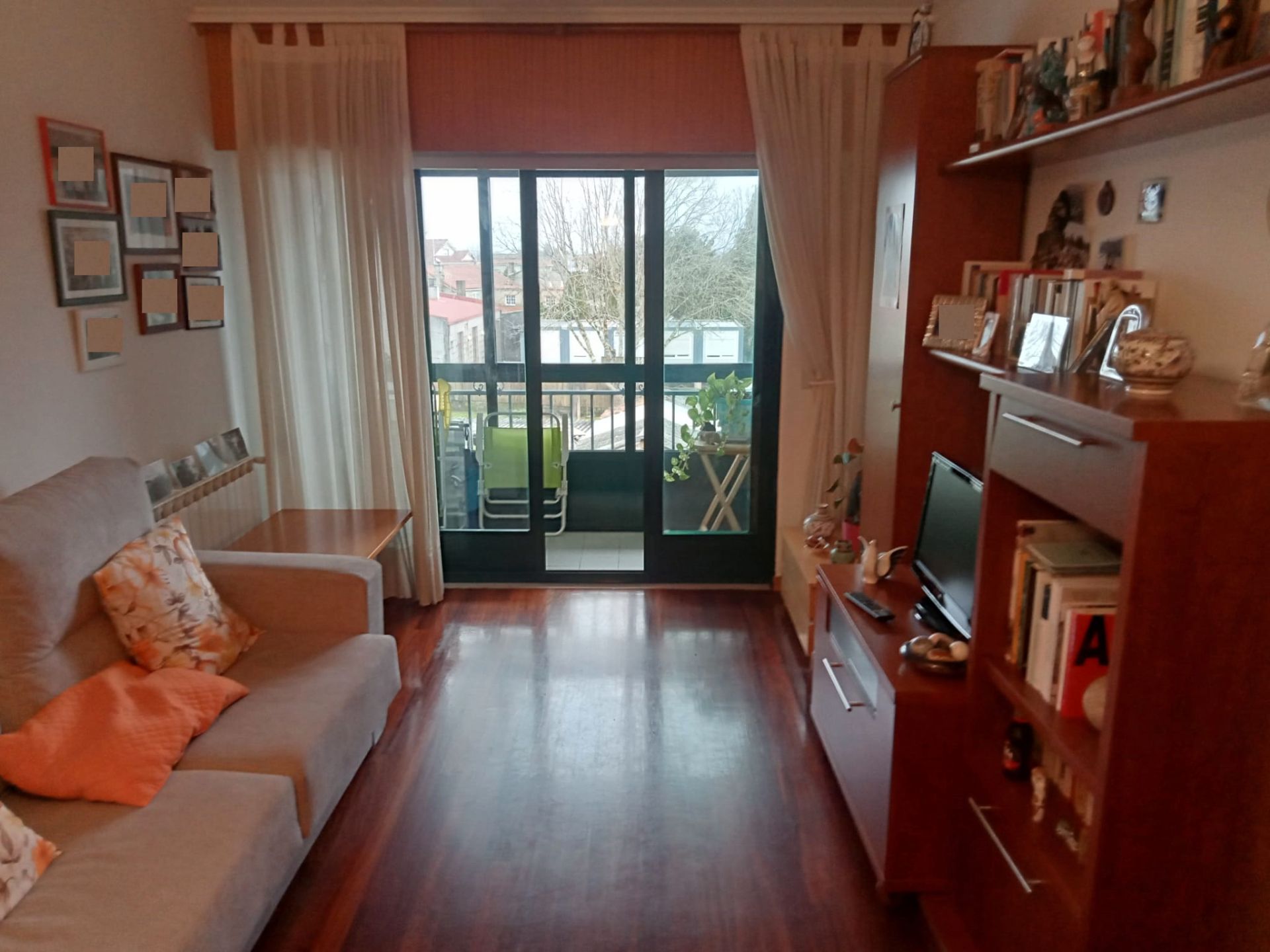 Sala d'estar de Estudi en venda en Teo amb Calefacció, Traster i Moblat