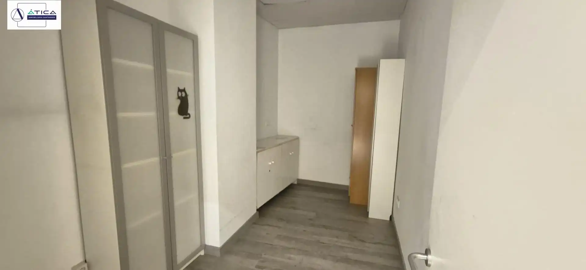 Gewerbefläche zum Verkauf in Avenida de la Reina Victoria, imagen 9
