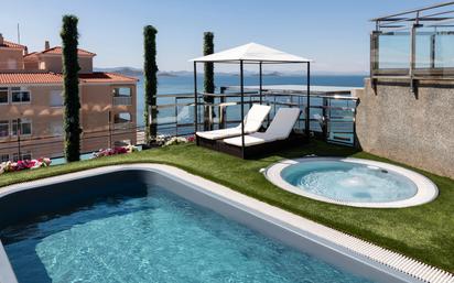 Piscina de Pis en venda en La Manga del Mar Menor amb Aire condicionat, Calefacció i Jardí privat
