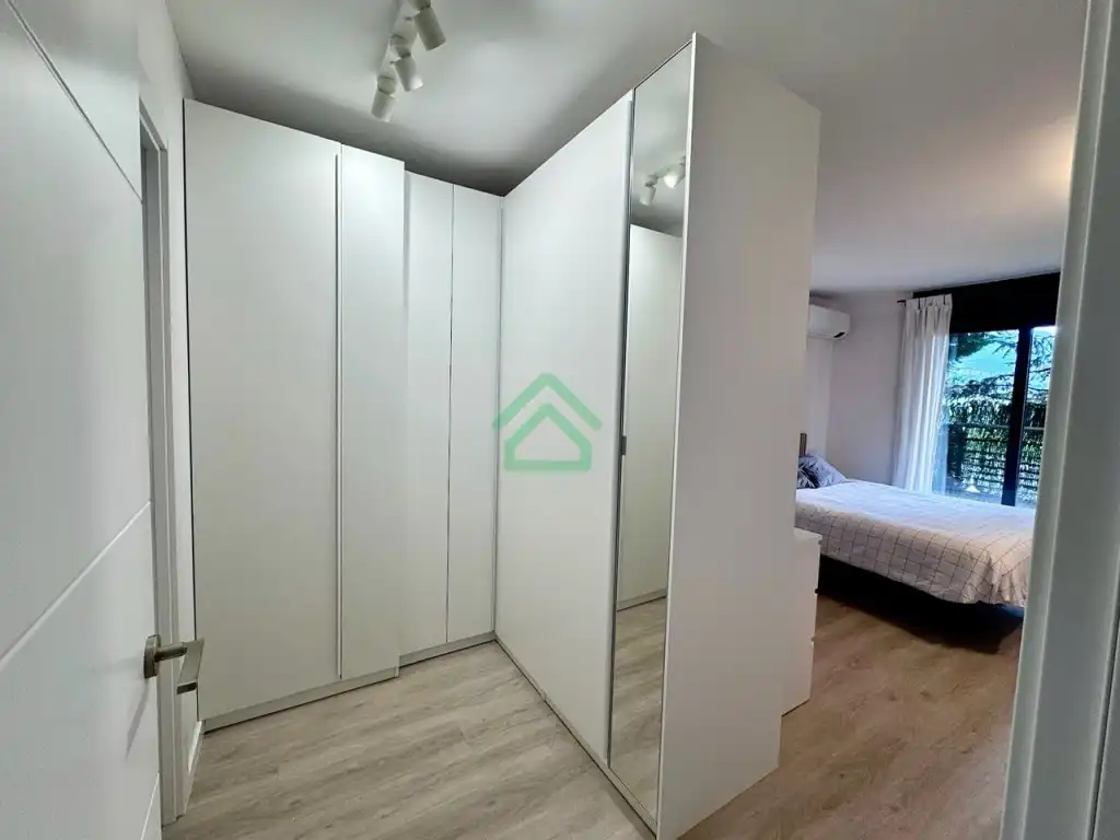 Habitación de Piso en venta en Montferrer i Castellbò