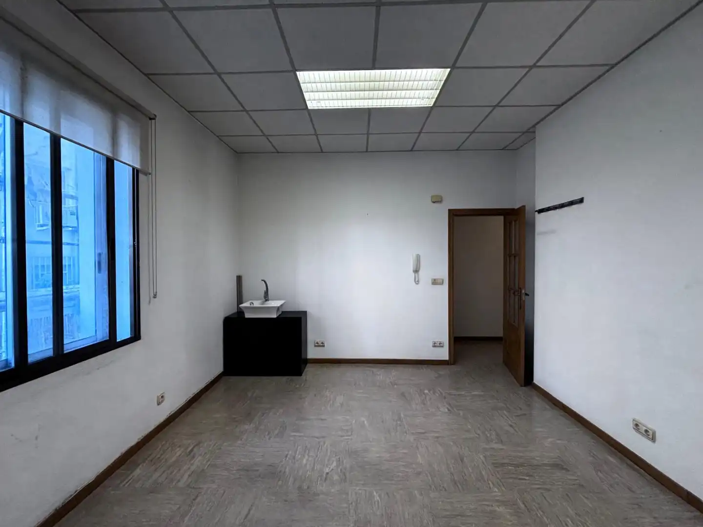 Oficina amb ascensor de lloguer a Avenida Reyes Católicos, imagen 5