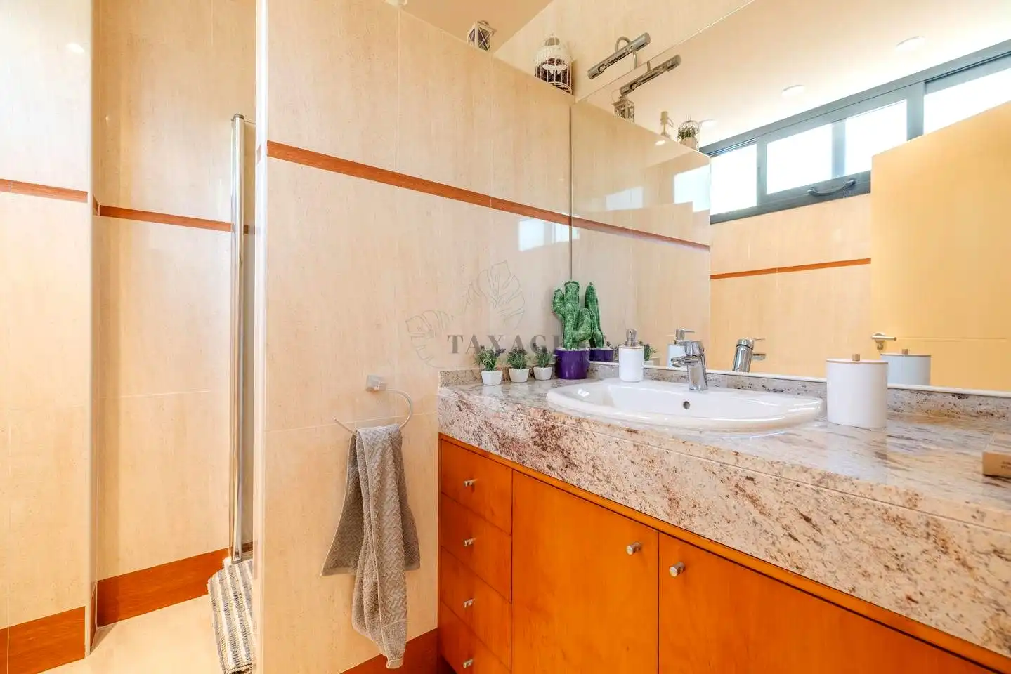 Baño de Casa o chalet en venta en Tortosa con Aire acondicionado, Calefacción y Jardín privado