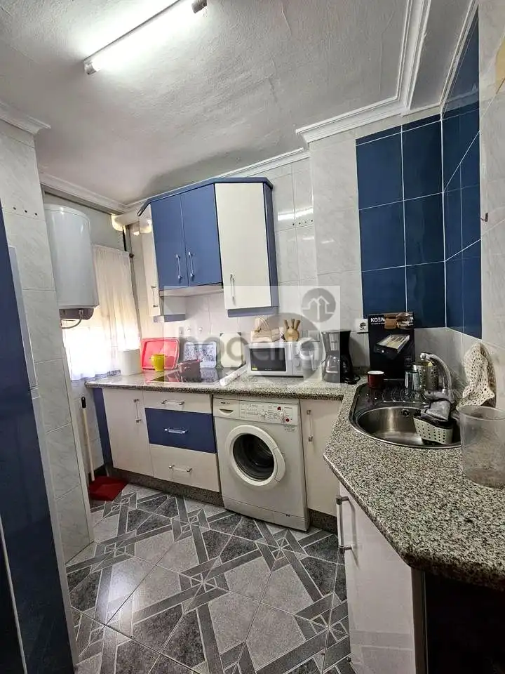 Cocina de Piso de alquiler en Sevilla con Aire acondicionado y Amueblado