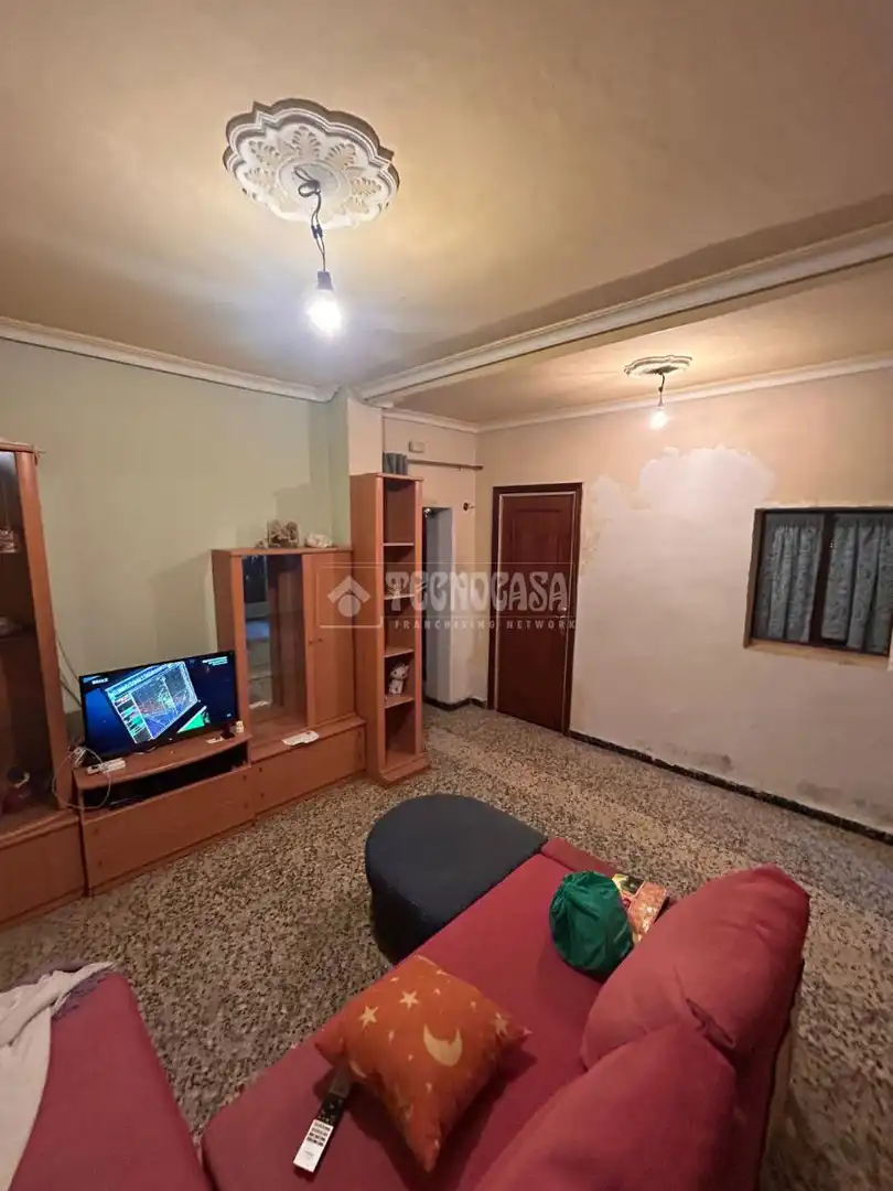 Living room of Houses for sale in Sevilla