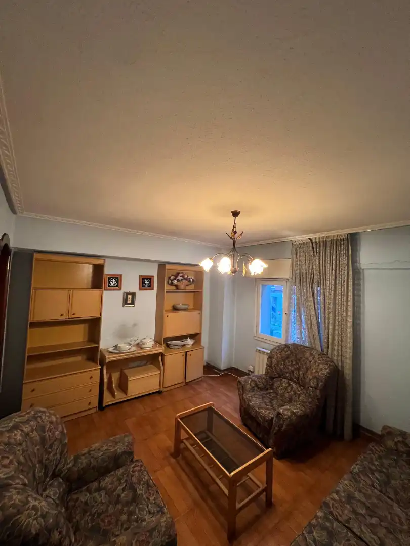 Sala de estar de Piso en venta en Avilés con Terraza y Amueblado