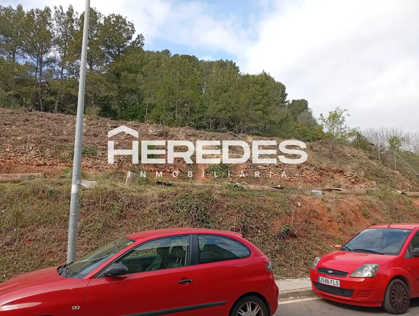 Terreno residencial en venta en Carrer Montserrat Roig, imagen 2