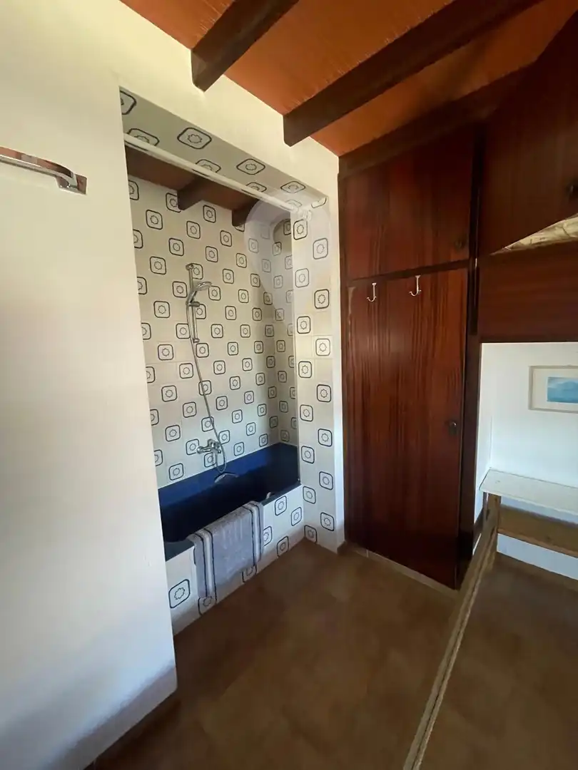 Baño de Piso en venta en Empuriabrava con Piscina y Piscina comunitaria