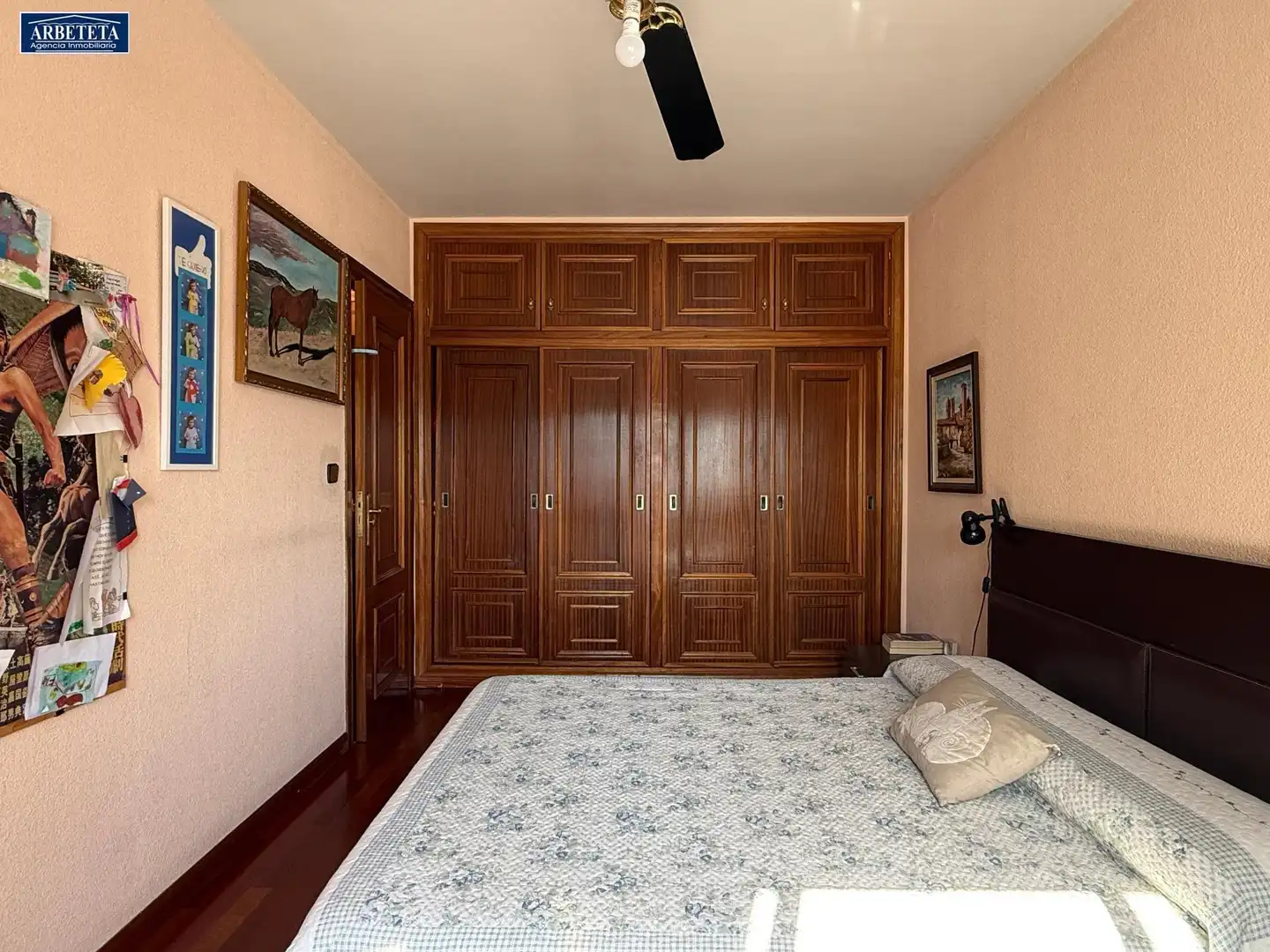 Dormitori de Pis en venda en Guadalajara amb Calefacció i Parquet