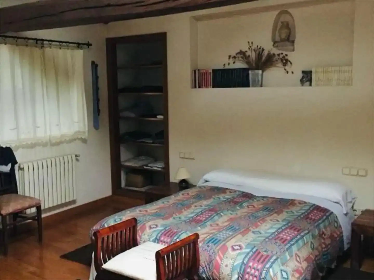 Dormitori de Casa o xalet en venda en Meis amb Jardí privat, Piscina i Moblat