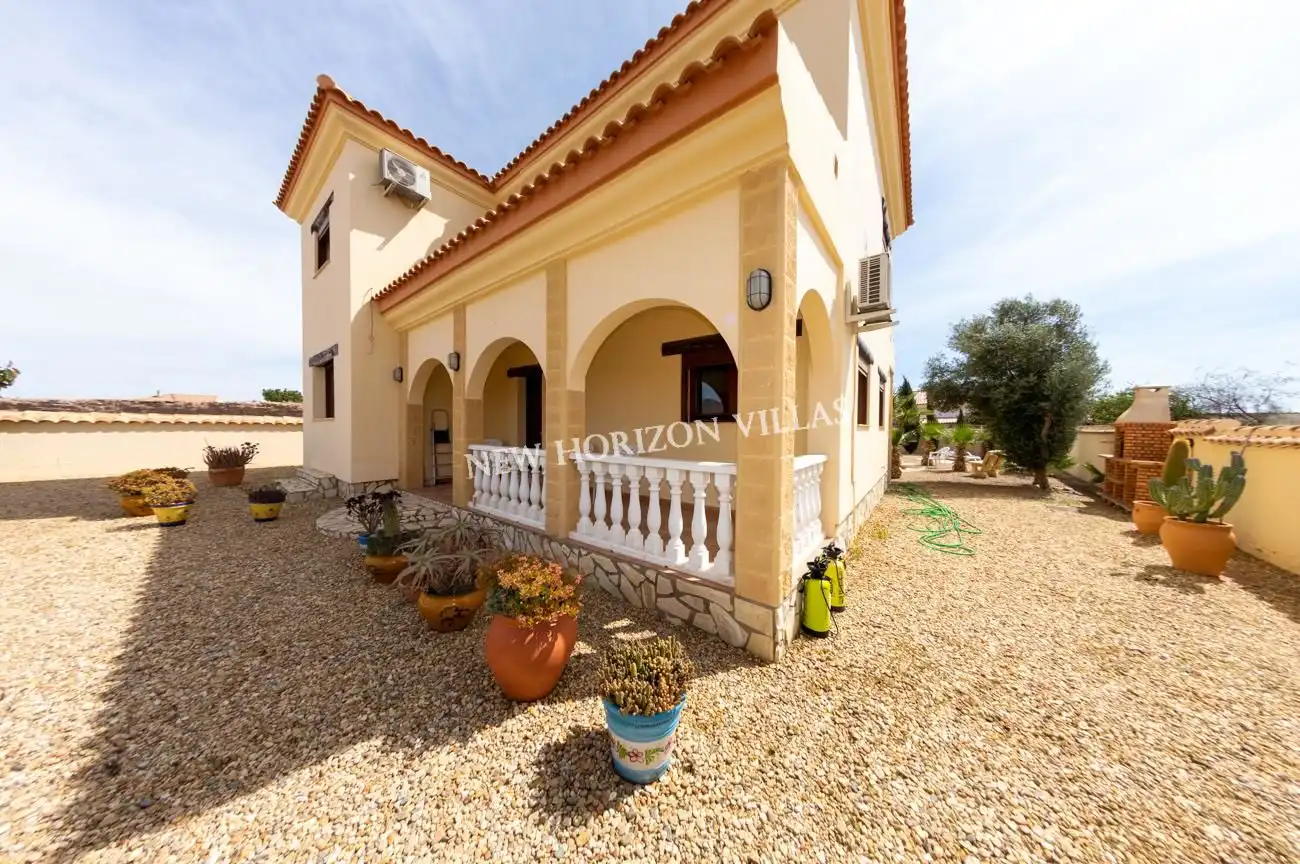 Casa con piscina en venta en Campo, imagen 4